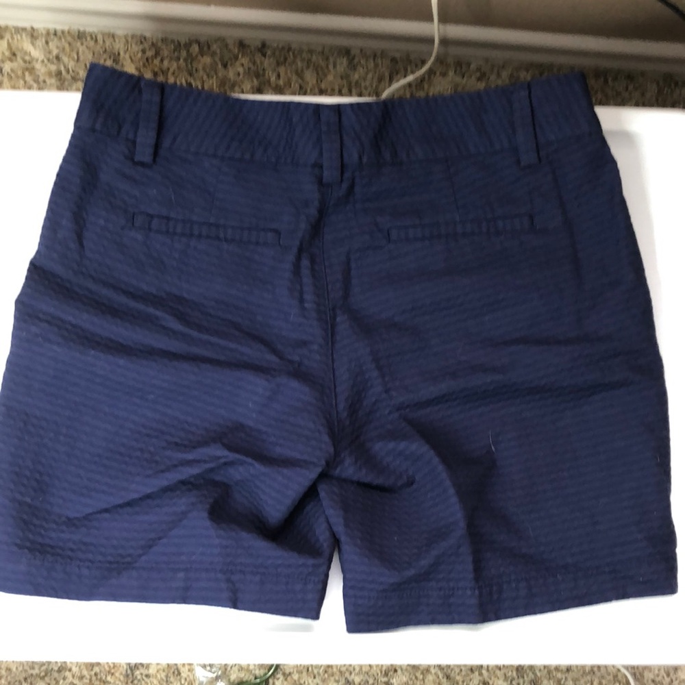 Lilly Pulitzer Blue Bermuda Shorts Classic Cotton Twill - Picture 2 of 4